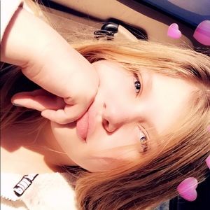 Meet your Posher, Paige